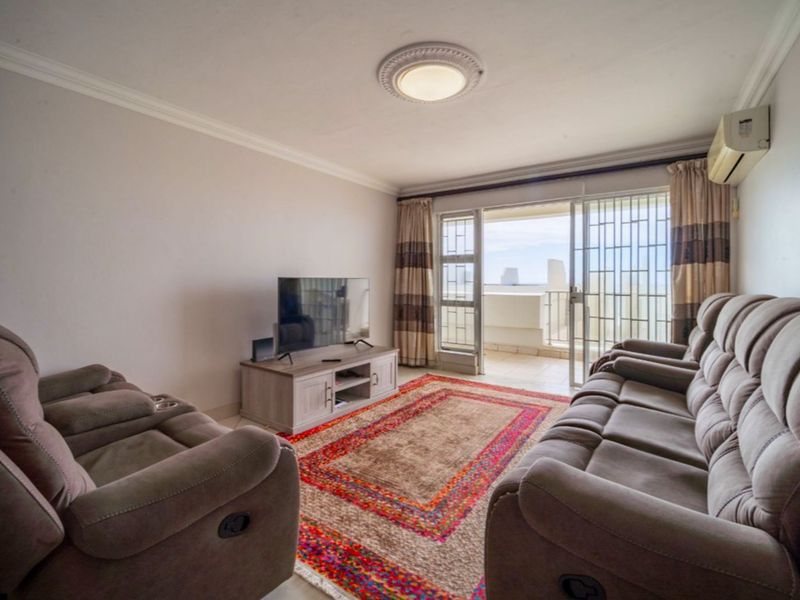 Apartment For Sale in Compensation Beach - Photo 2