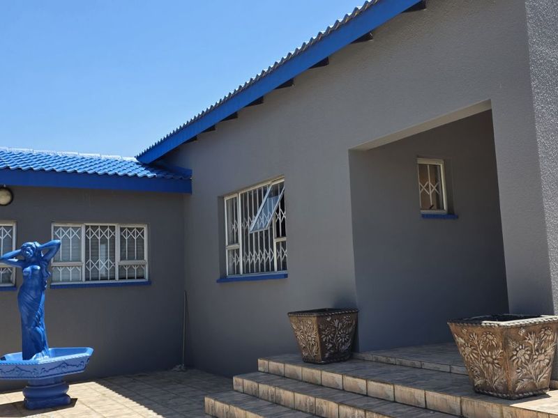 House For Sale in Vaal Marina Central - Photo 2