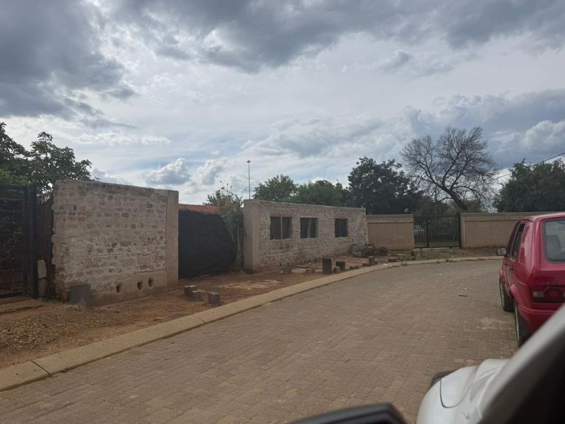 House For Sale in Mamelodi East - Photo 6