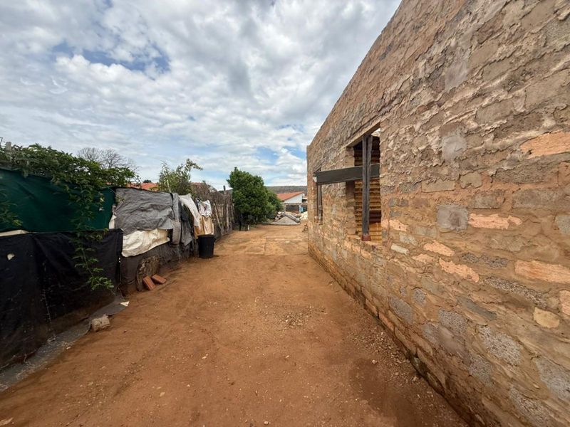 House For Sale in Mamelodi East - Photo 4