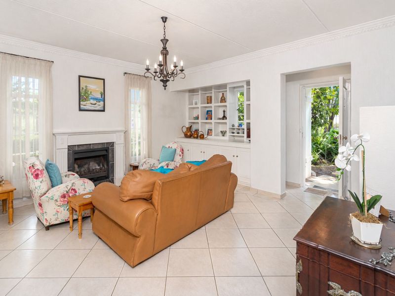 House For Sale in Magaliessig - Photo 4