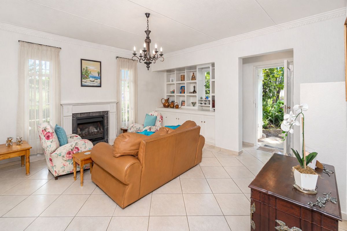 House For Sale in Magaliessig - Photo 4