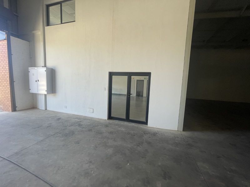 Office To Rent in Montana - Photo 6