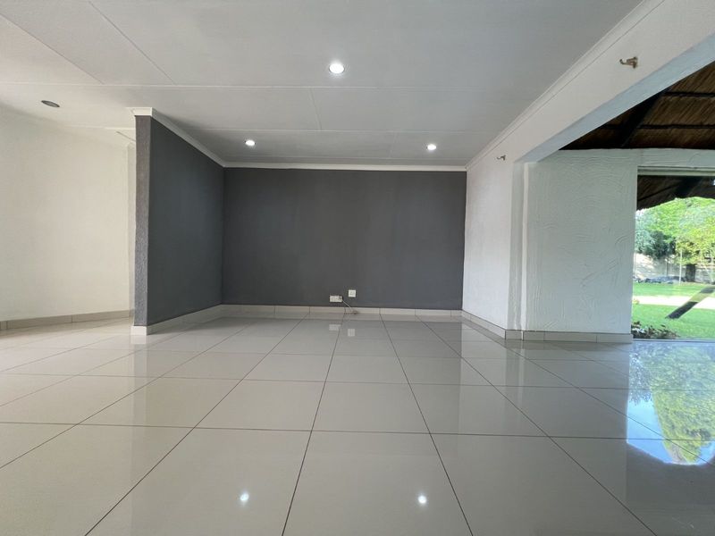 House For Sale in Nederlandpark - Photo 7