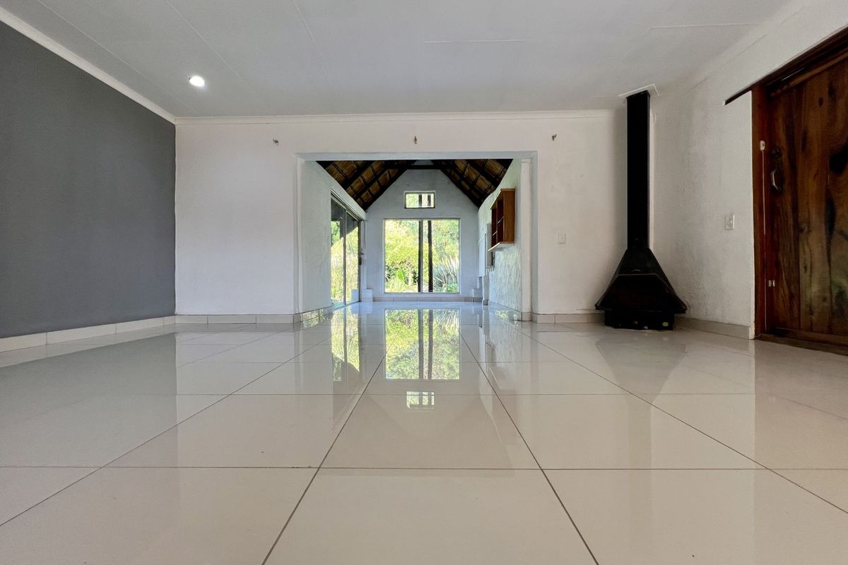 House For Sale in Nederlandpark - Photo 5