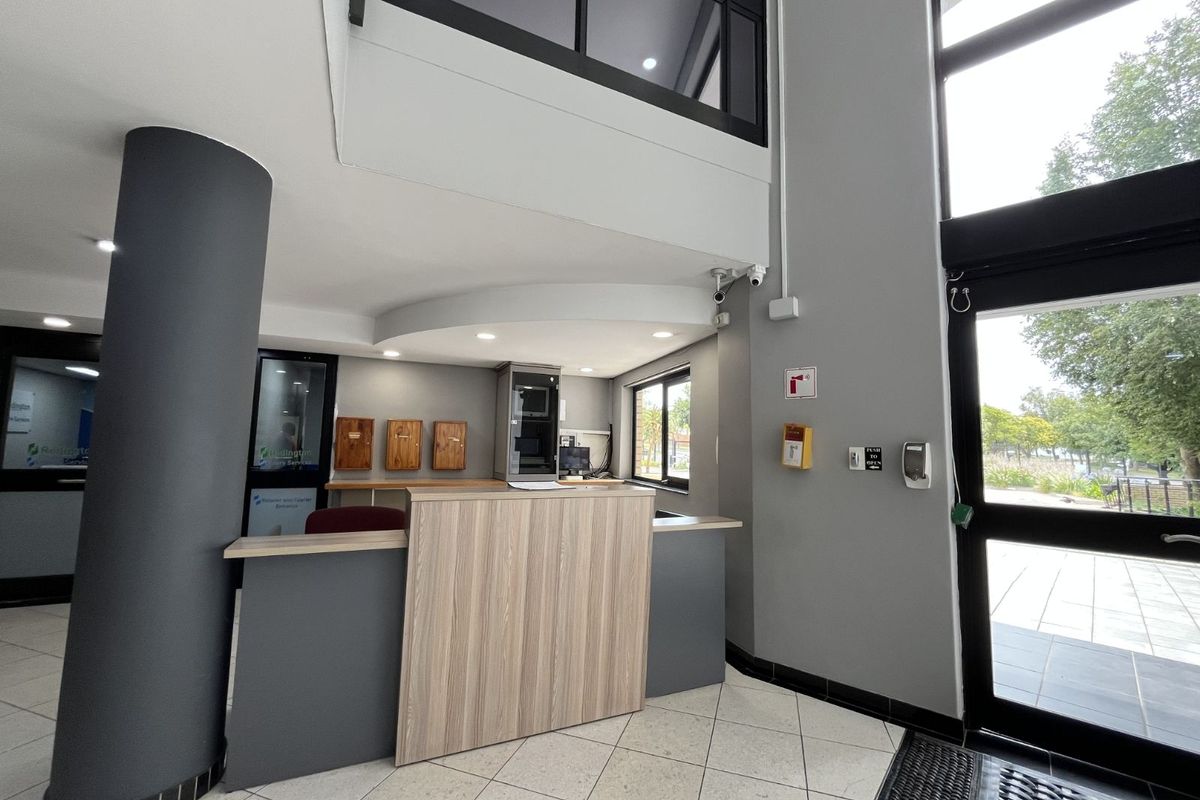 Office To Rent in Midridge Park - Photo 2