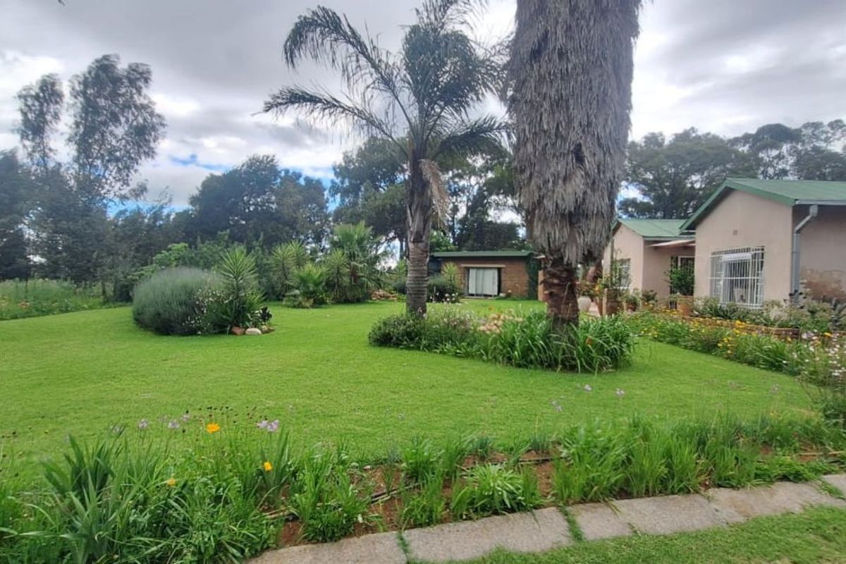 Farm For Sale in Wheatlands AH - Photo 3