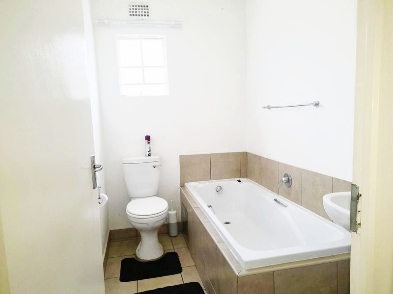 House For Sale in Savanna City - Photo 9