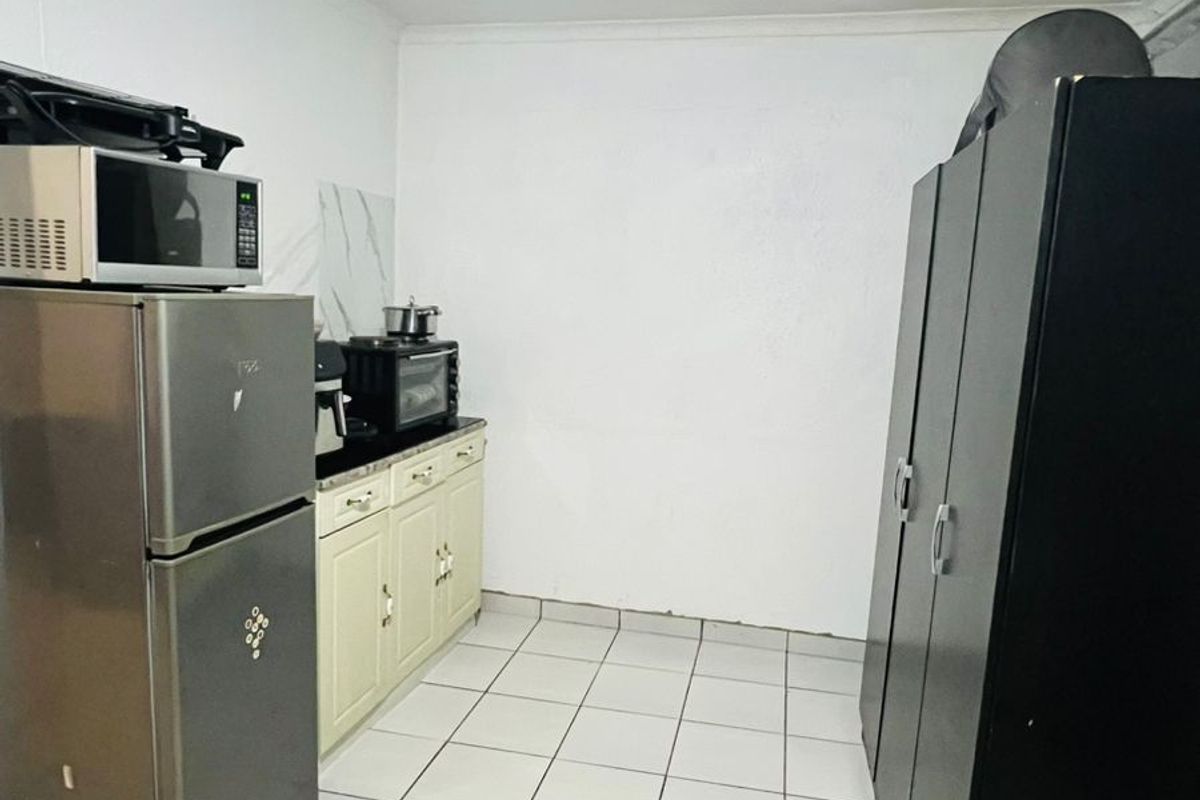 Apartment To Rent in Vosloorus - Photo 3