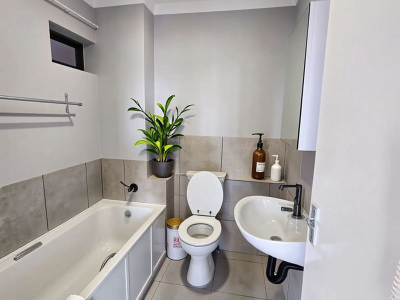 Apartment For Sale in Riverside View - Photo 8