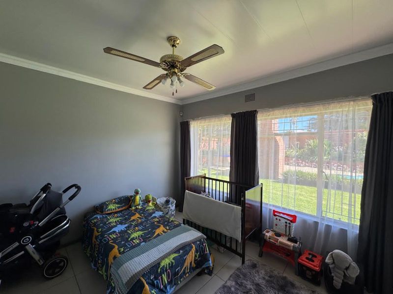 House For Sale in Barkly West Central - Photo 7