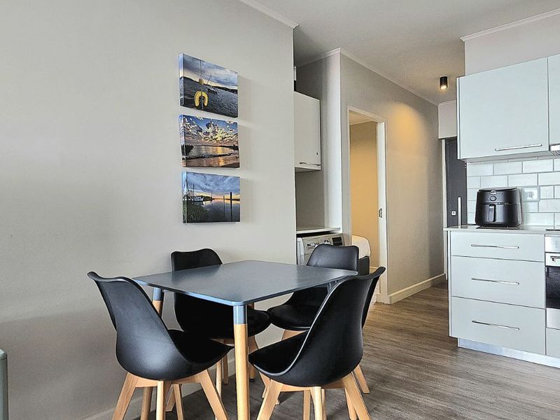 Apartment For Sale in Mossel Bay Central - Photo 3