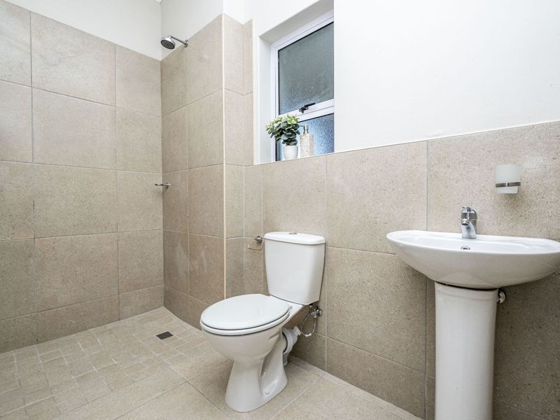 Apartment For Sale in Bellair - Photo 7