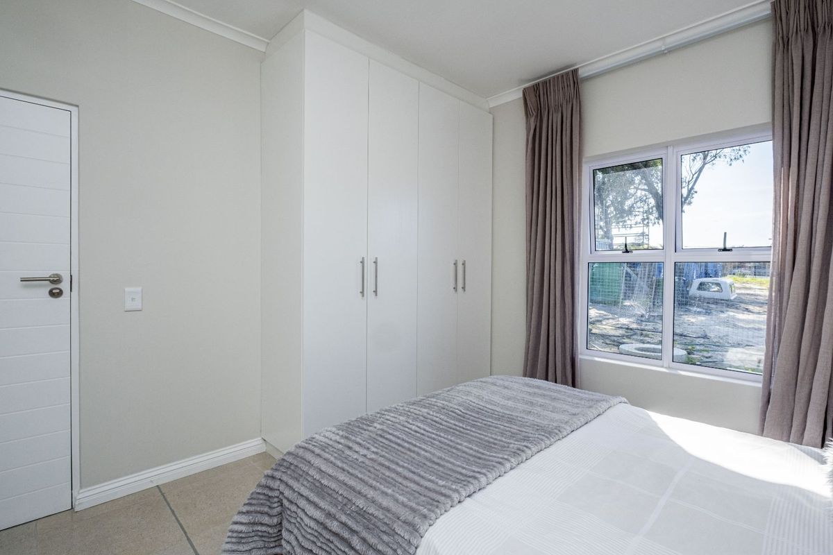 Apartment For Sale in Bellair - Photo 4