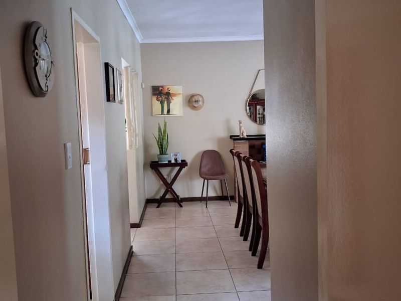 House For Sale in Norkem Park - Photo 8