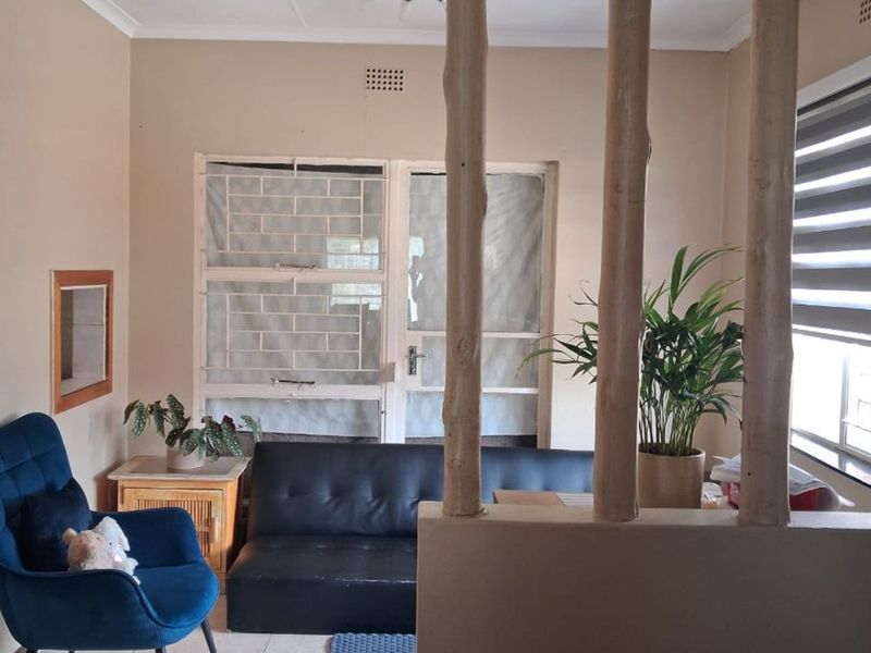 House For Sale in Norkem Park - Photo 7