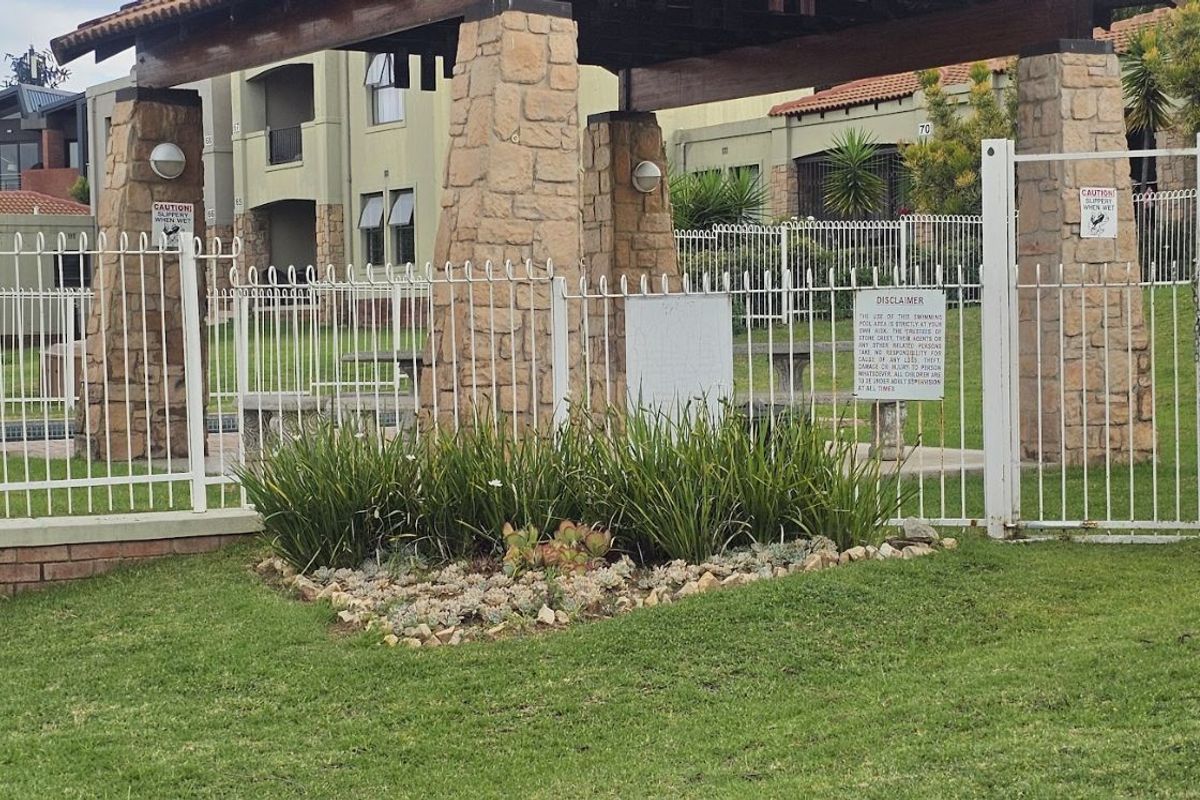 Apartment To Rent in Broadacres - Photo 3