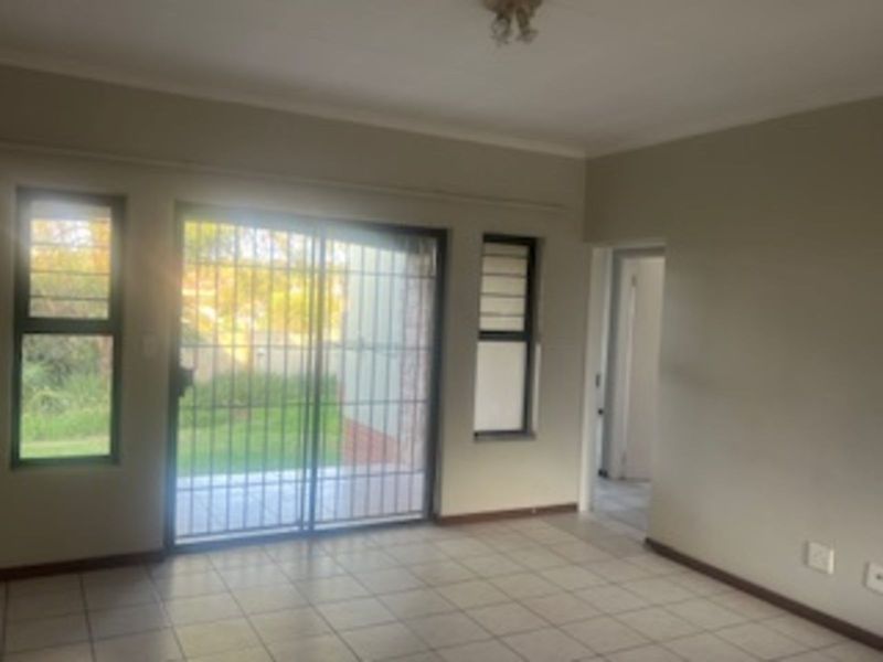 Apartment For Sale in Broadacres - Photo 9