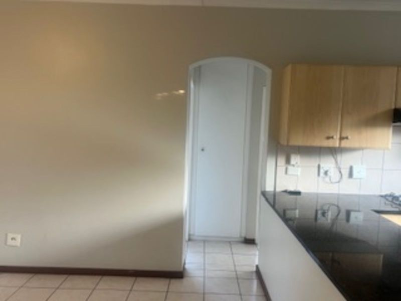 Apartment For Sale in Broadacres - Photo 8