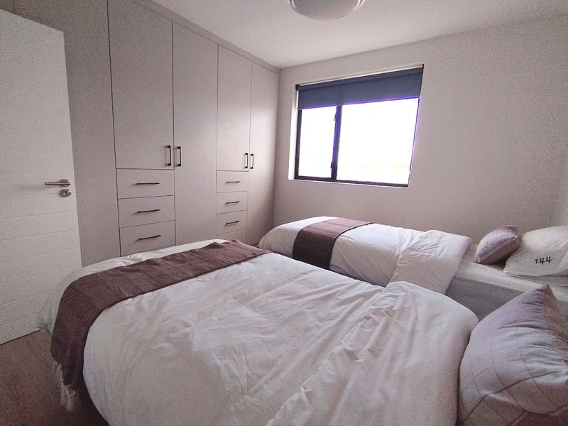 Apartment For Sale in Claremont - Photo 8