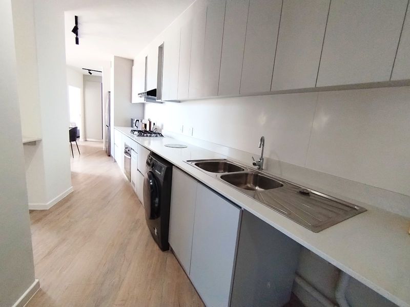 Apartment For Sale in Claremont - Photo 2