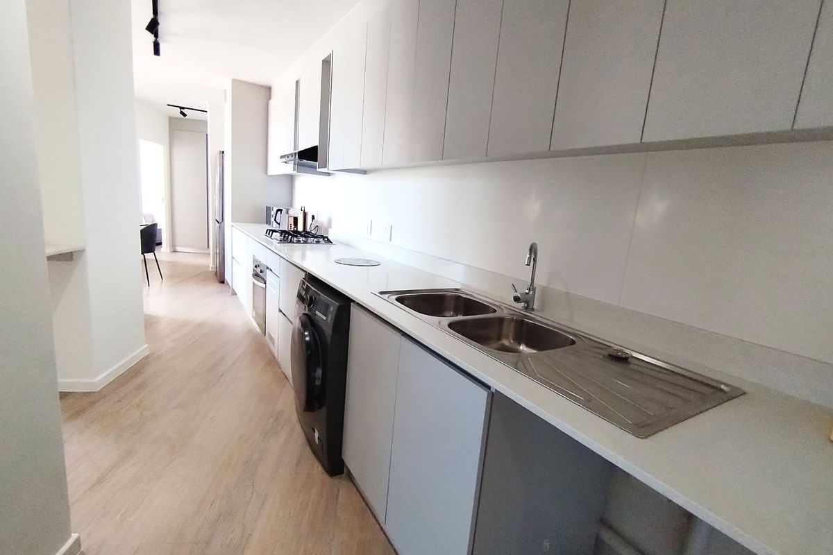 Apartment For Sale in Claremont - Photo 2