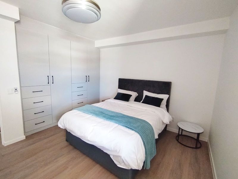 Apartment For Sale in Claremont - Photo 7