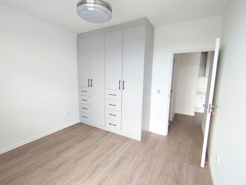 Apartment For Sale in Claremont - Photo 5