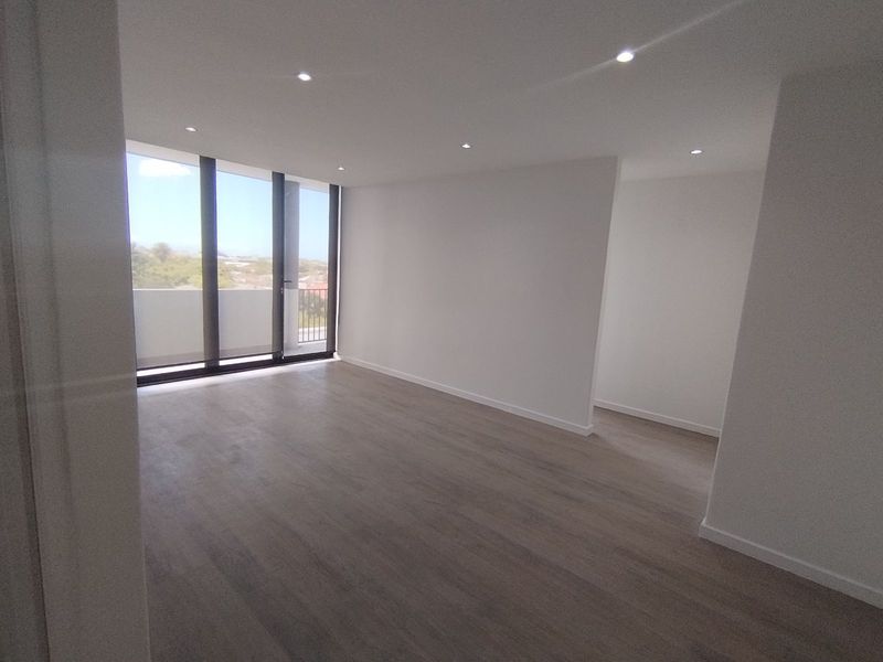 Apartment For Sale in Claremont - Photo 3