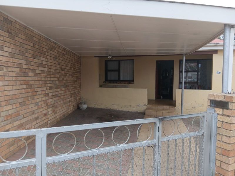 House For Sale in Schauderville - Photo 5