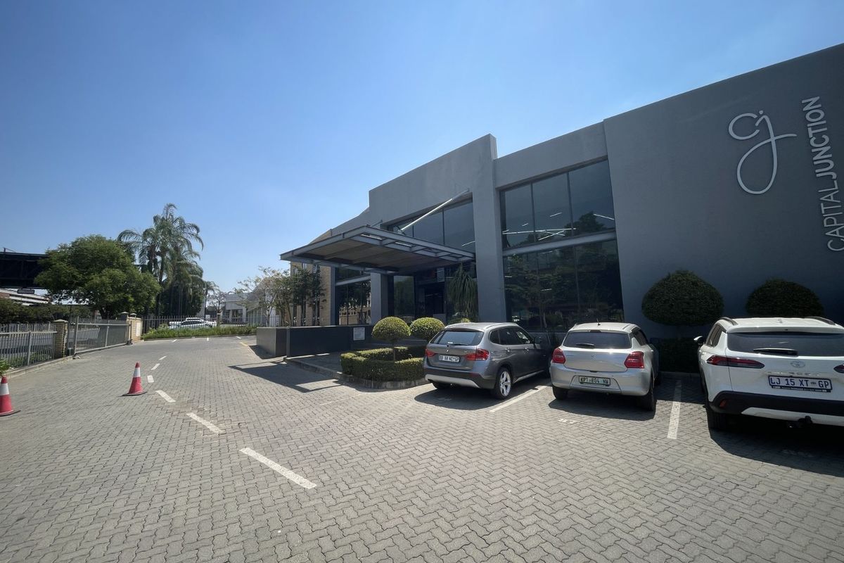 Office For Sale in Hatfield - Photo 3