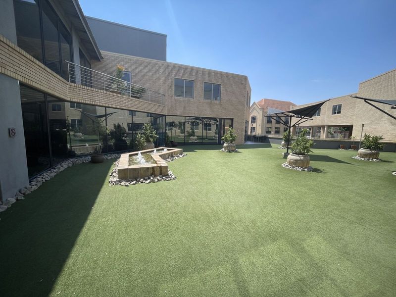 Office For Sale in Hatfield - Photo 4