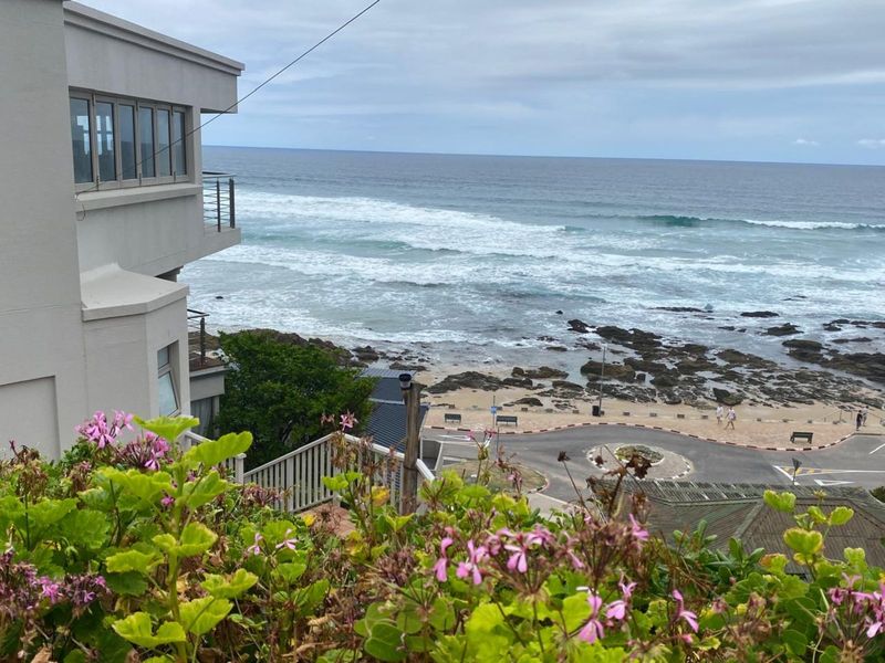 House For Sale in Herolds Bay - Photo 4