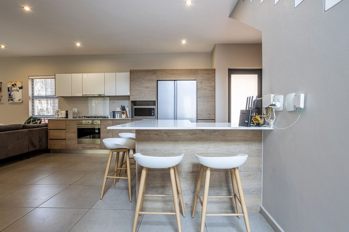 Townhouse For Sale in The Hills Game Reserve Estate - Photo 5