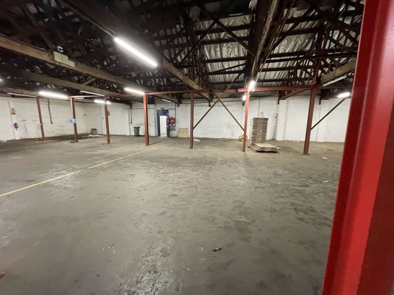 Industrial To Rent in Clayville East - Photo 3