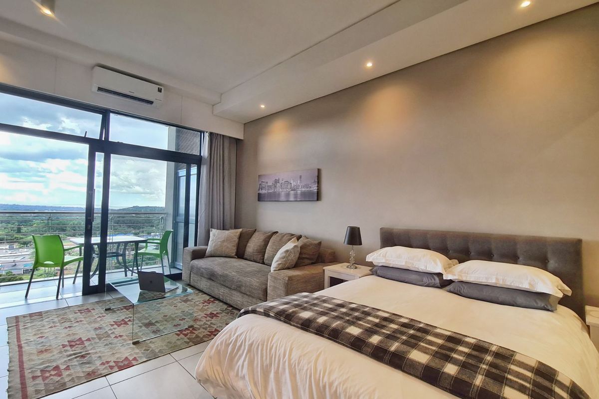 Apartment For Sale in Menlyn - Photo 4