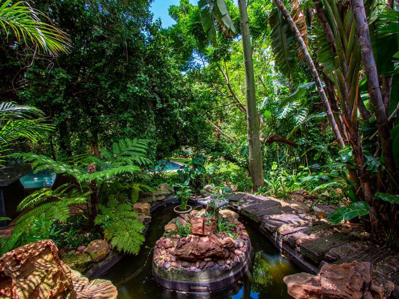 Guest House For Sale in Muckleneuk - Photo 2