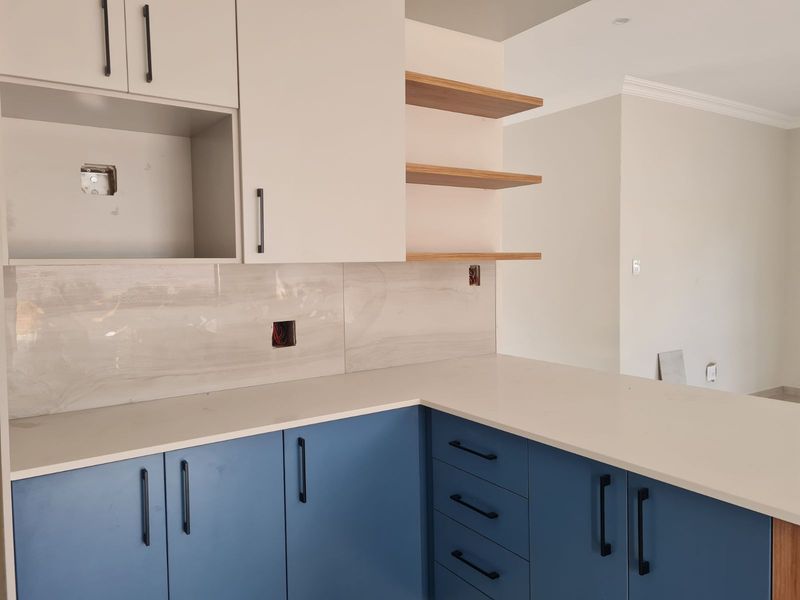 House For Sale in Kameeldrift East - Photo 9