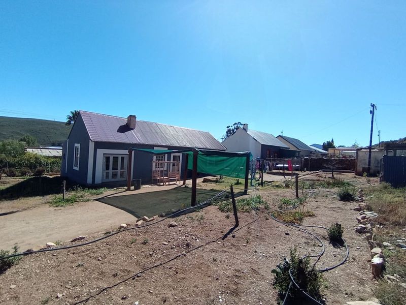 House For Sale in Uniondale Central - Photo 5