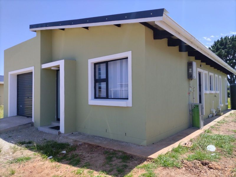 Townhouse For Sale in Pacaltsdorp - Photo 2