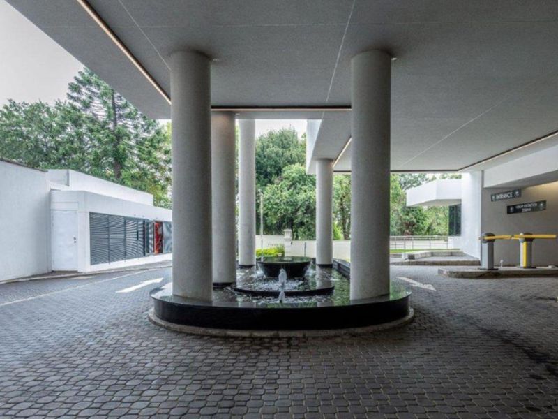 Commercial For Sale in Illovo - Photo 8