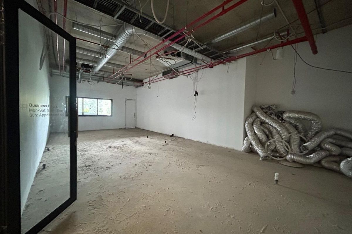 Commercial For Sale in Illovo - Photo 5