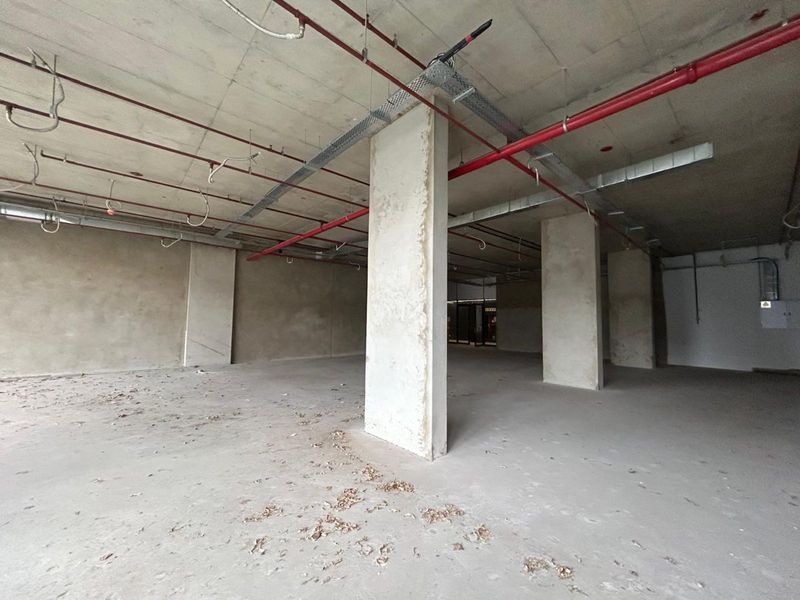 Commercial For Sale in Illovo - Photo 9