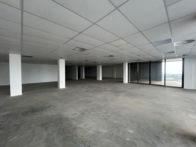 Commercial For Sale in Illovo - Photo 7