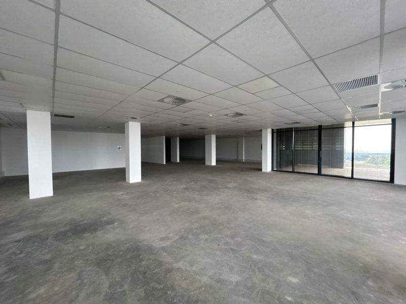 Commercial For Sale in Illovo - Photo 4