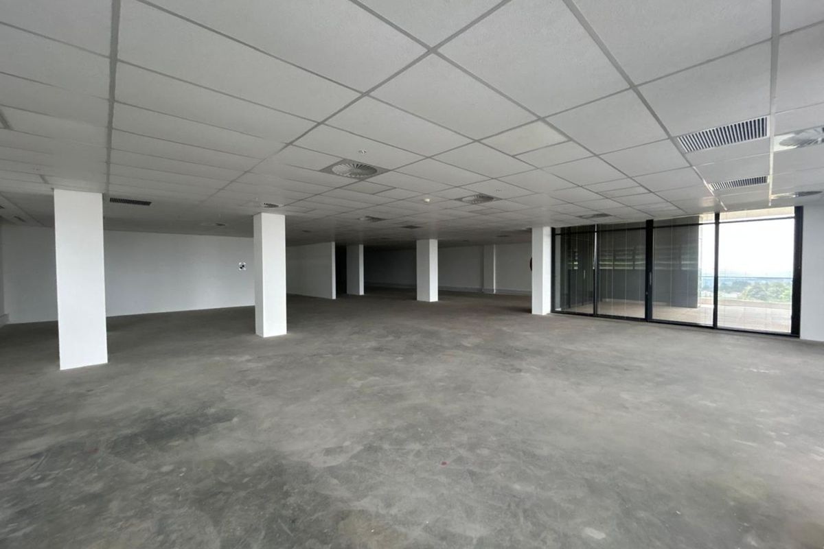 Commercial For Sale in Illovo - Photo 4