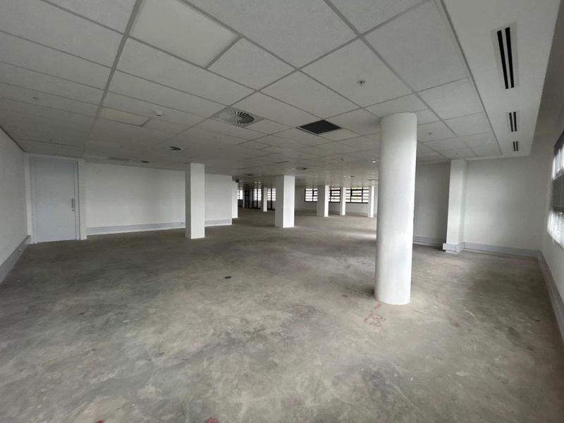 Commercial For Sale in Illovo - Photo 8