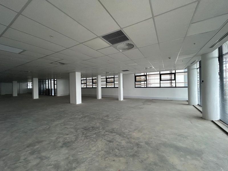 Commercial For Sale in Illovo - Photo 5