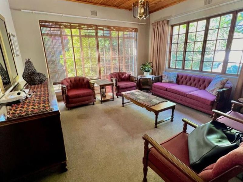 House For Sale in Ermelo Central - Photo 2