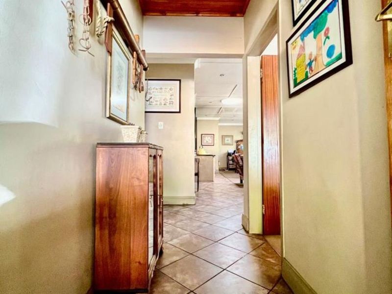 House For Sale in Ermelo Central - Photo 7
